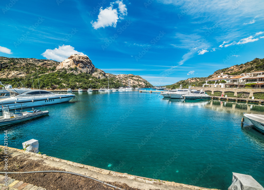 Fototapeta premium boats in Poltu Quatu