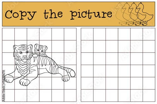 Fototapeta Naklejka Na Ścianę i Meble -  Children games: Copy the picture. Mother tiger lays with her little cute baby tiger.
