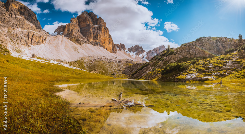 Fototapeta premium Dolomites Lake Mitteralplsee