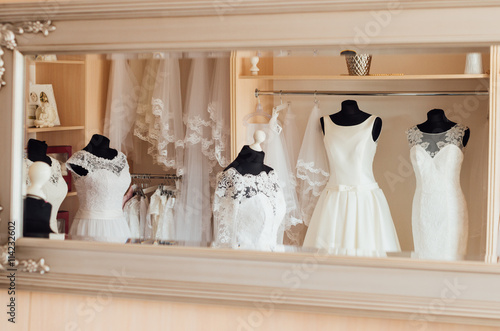 Salon sukien ślubnych, kupno sukni ślubnej