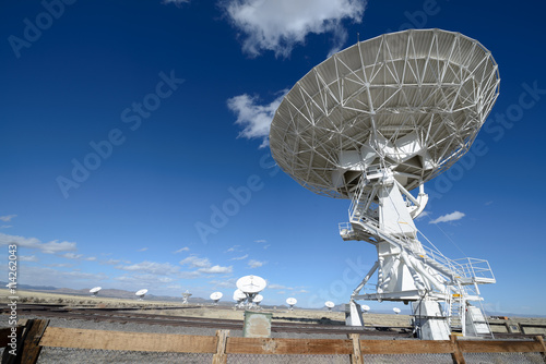Huge antenna dish at Very Large Array