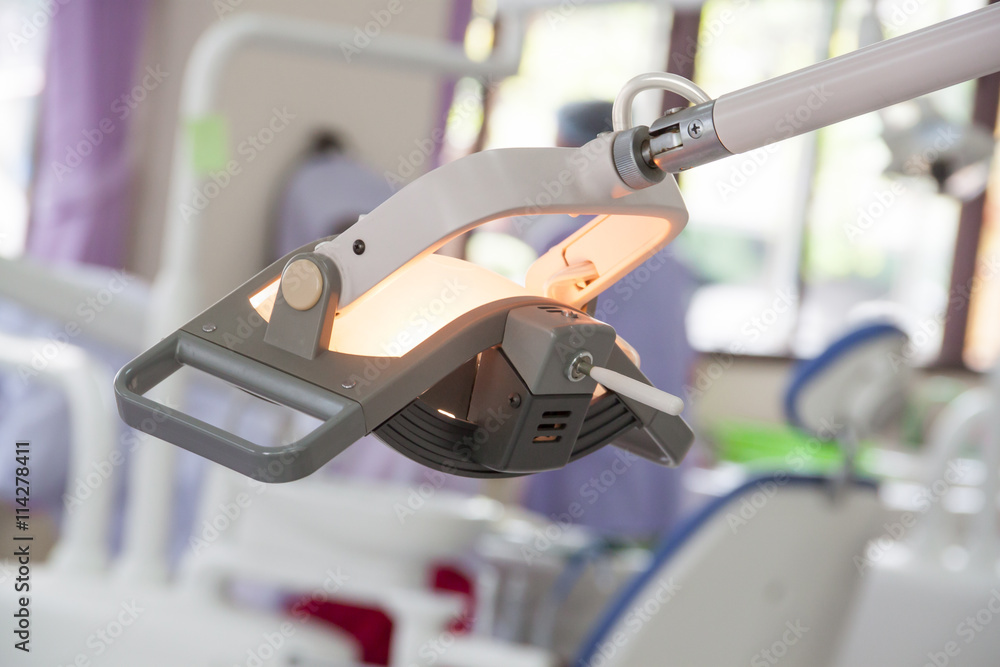 Obraz premium lamp in dental clinic. Interior of dentist office. Health care and medicine.