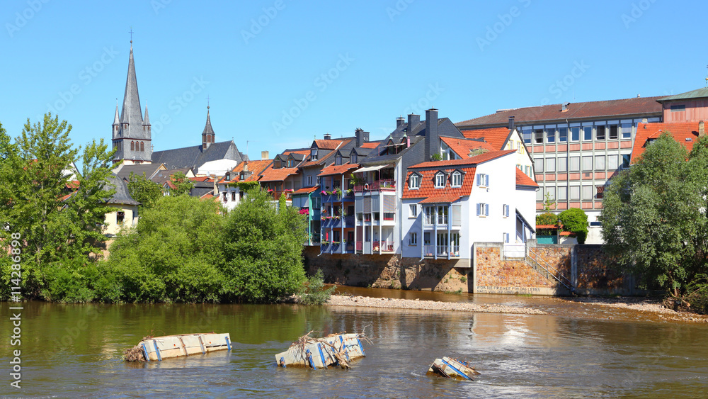 Bad Kreuznach, Ellerbach Mündung in die Nahe. (Juni 2016)