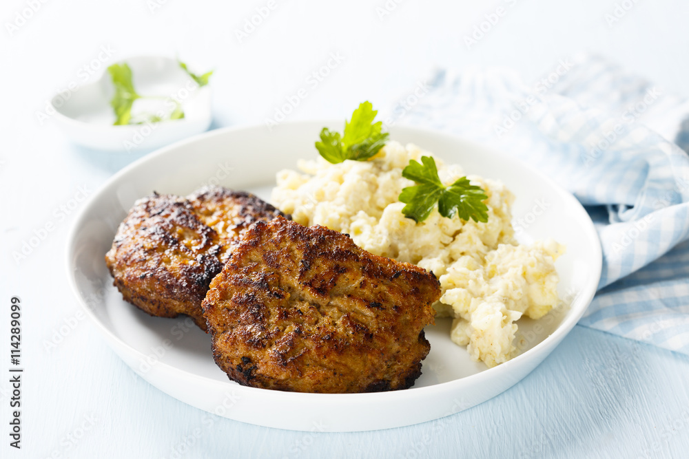 Cutlets with potato salad Cutlets with potato salad
