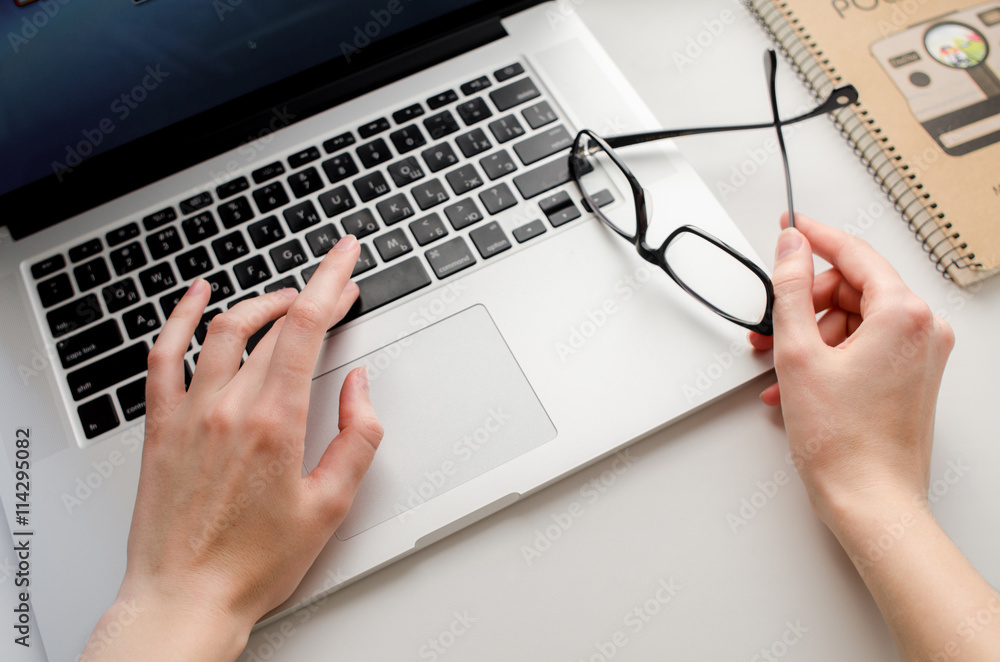 Картинки Набор Текста На Компьютере – Telegraph