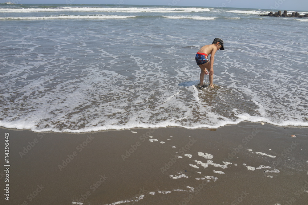 海 海岸 波打ち際 千葉 九十九里浜 海水浴 水平線 砂浜 Stock Photo Adobe Stock