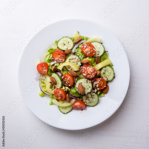 vegetable salad with seeds