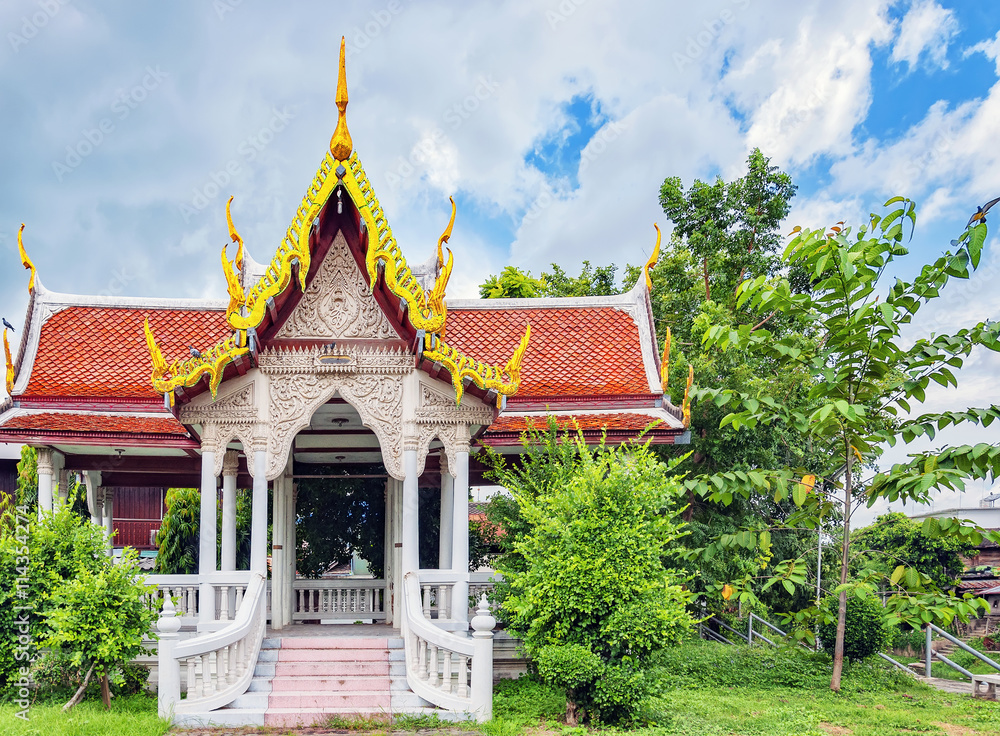 Phetchaburi Temple