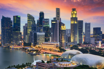 Fotobehang Singapore Stadsgezicht Singapore met hoge torens  © SeanPavonePhoto