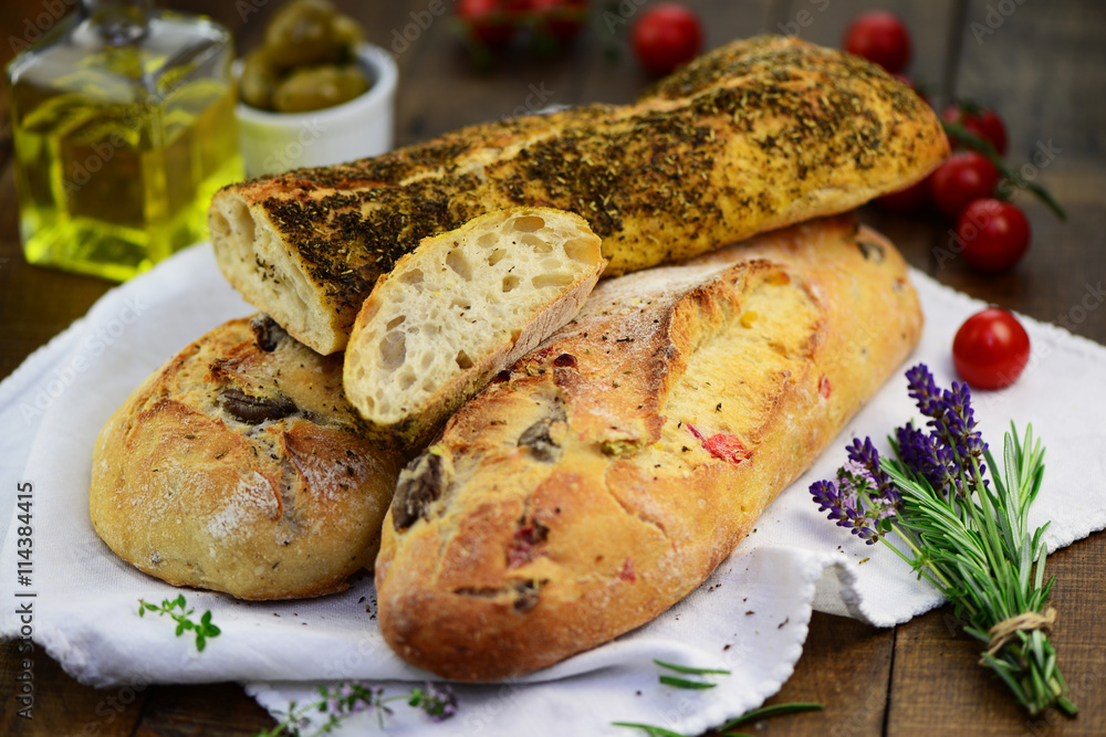Ciabatta,Olivenbrot Ciabatta,Olivenbrot