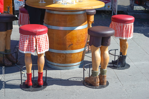Bar stool in the form of human legs, funny ..