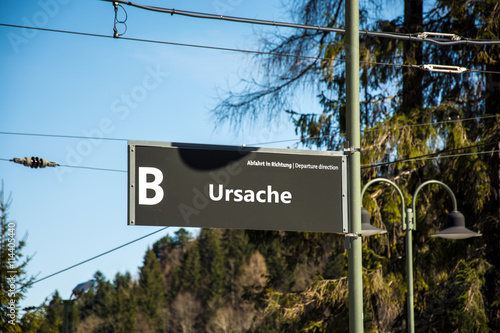 Schild 2 - Ursache photo