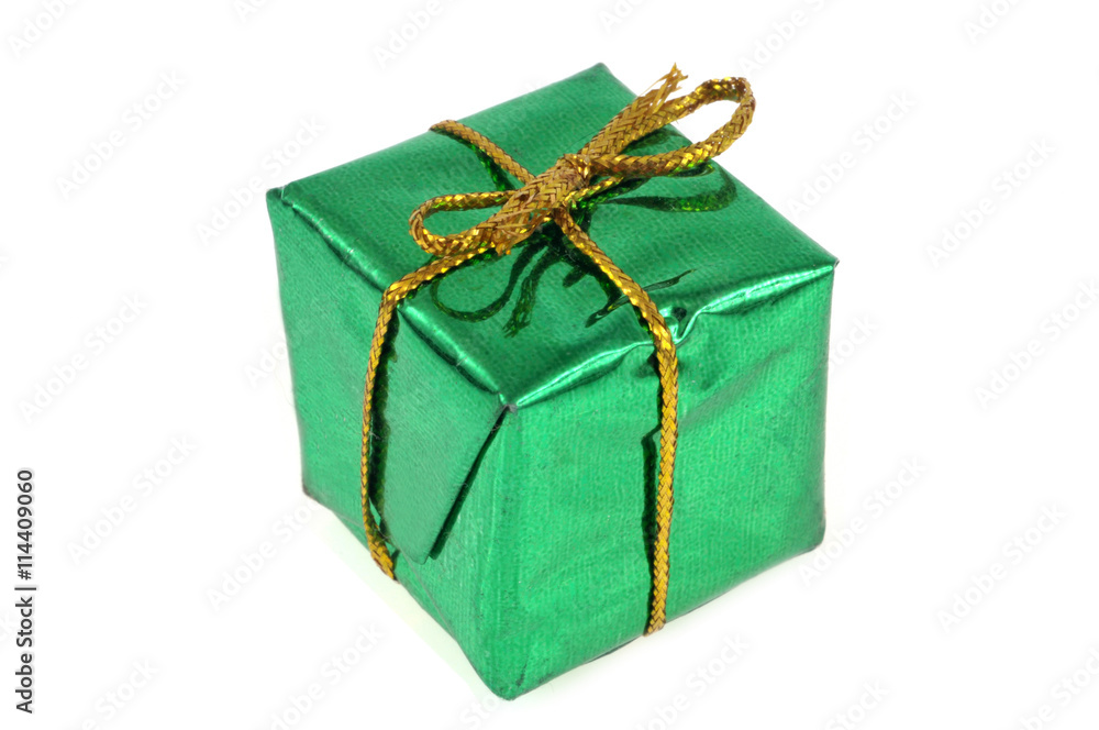 Paquet cadeau vert Photos | Adobe Stock