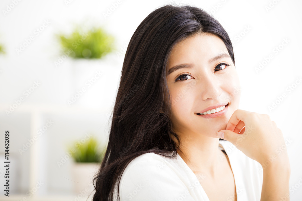 closeup smiling young asian woman face closeup smiling young asian woman face