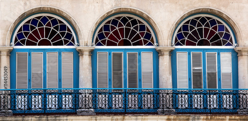 Windows of a building in Havana street