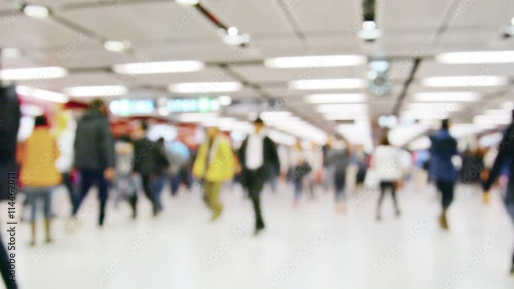 FullHD video - Large crowd of busy people, walking to and from their subway trains at a busy, metropolitan station. FullHD video - Large crowd of busy people, walking to and from their subway trains at a busy, metropolitan station.