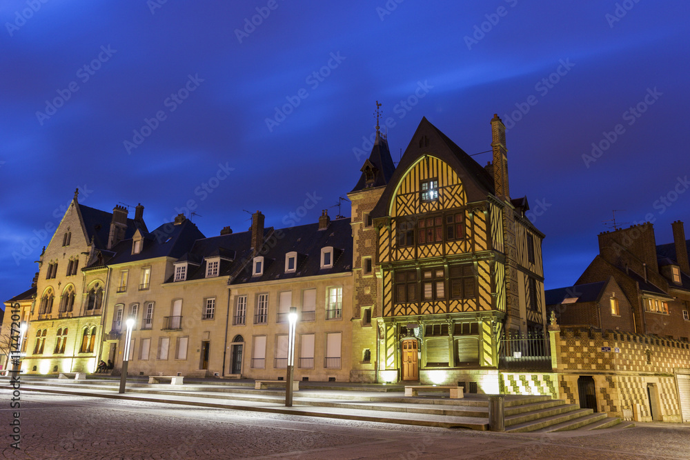 Obraz premium Place Notre Dame in Amiens in France