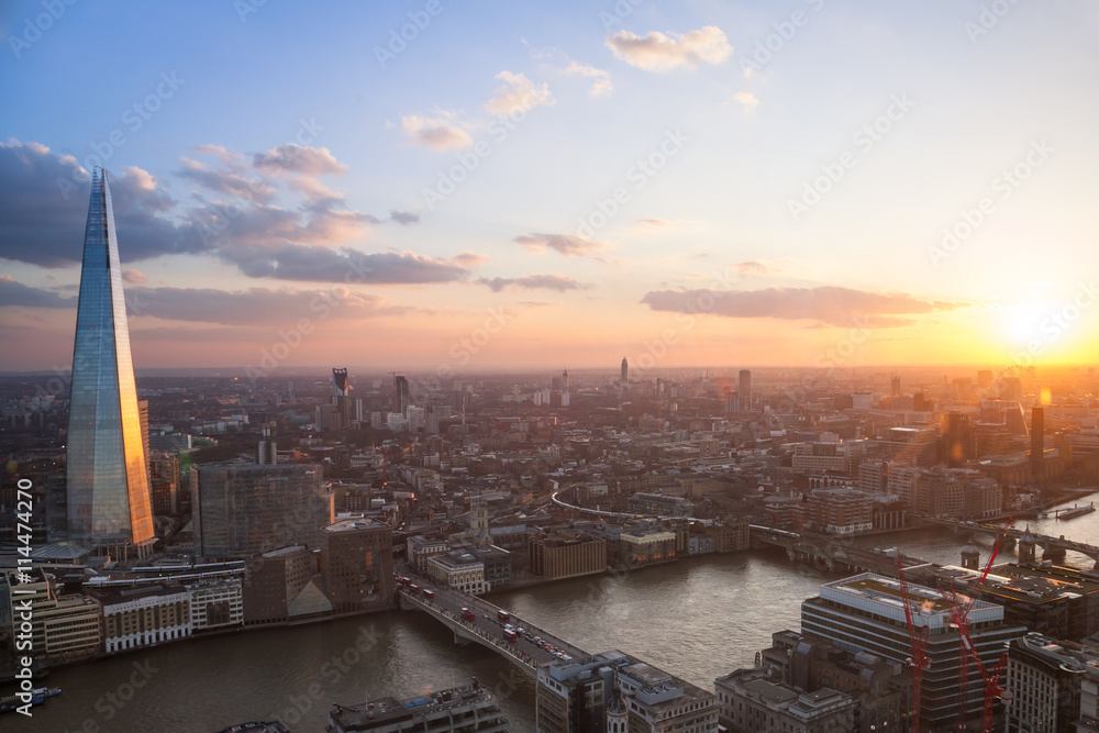 London aerial view - obrazy, fototapety, plakaty 