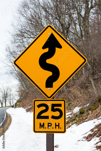 Speed sign