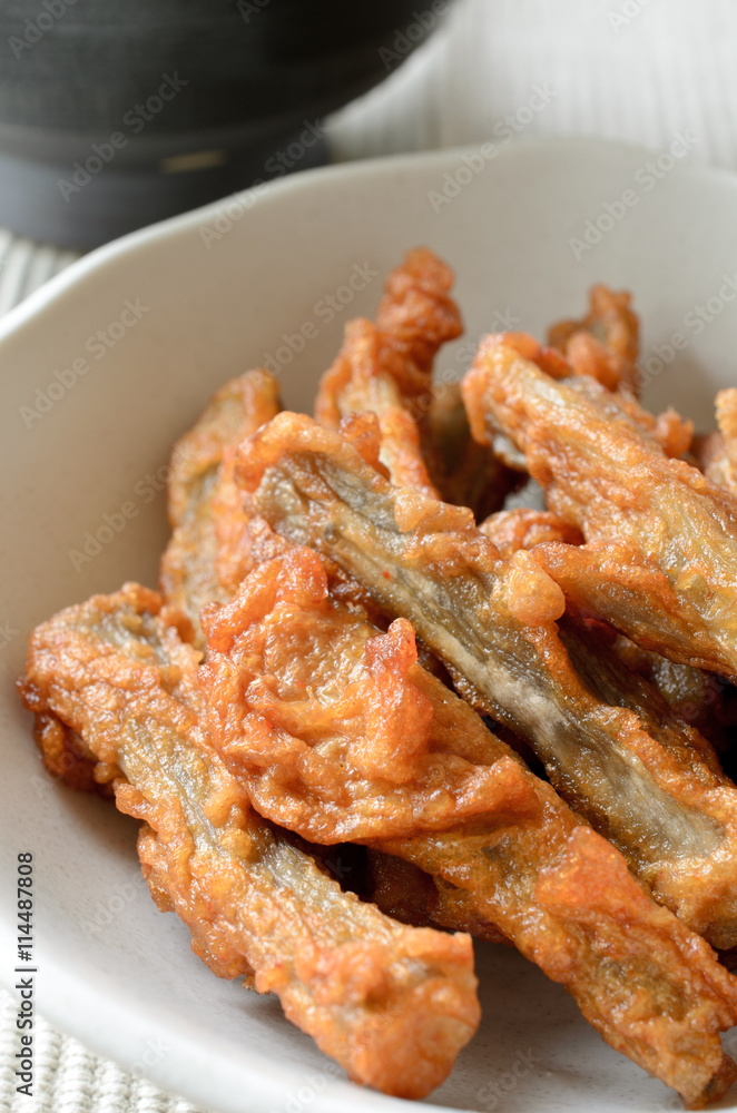 ゴボウのすり身揚げ ゴボウのすり身揚げ