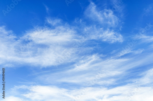Fototapeta Naklejka Na Ścianę i Meble -  Blue cloudy sky background
