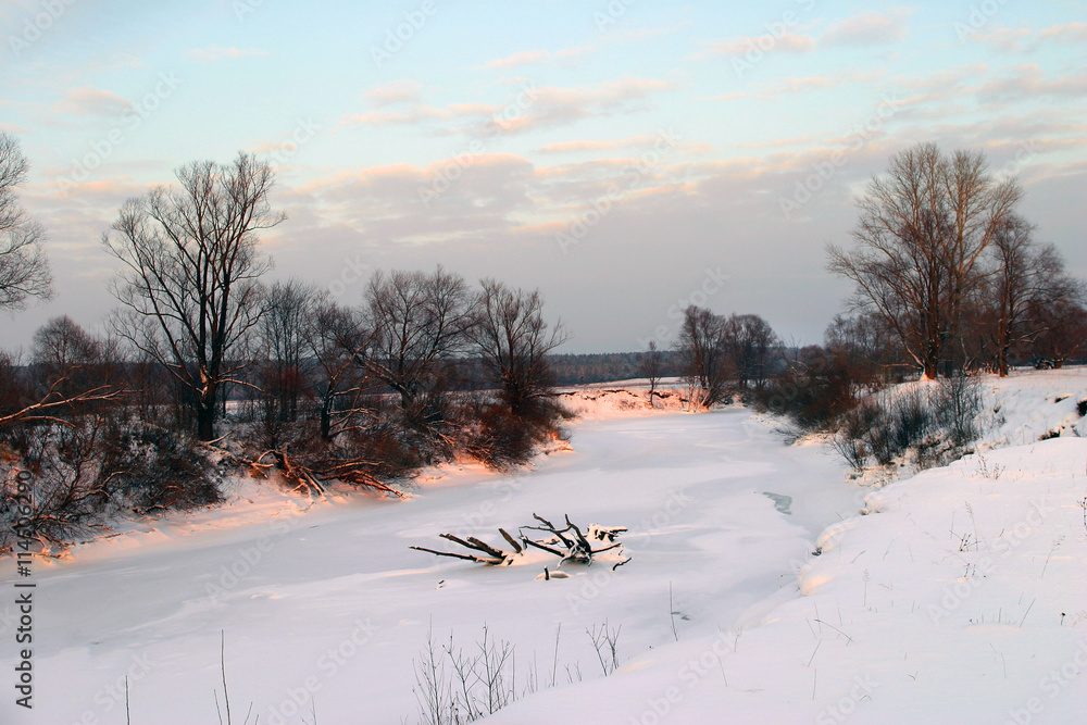 Walk through the beautiful places frosty Russian winter Walk through the beautiful places frosty Russian winter