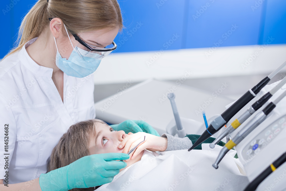 Hate to visiting the stomatologist Hate to visiting the stomatologist
