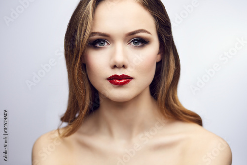 Classic red lips girl