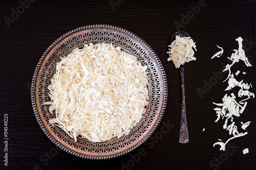 Dried Onion Flakes