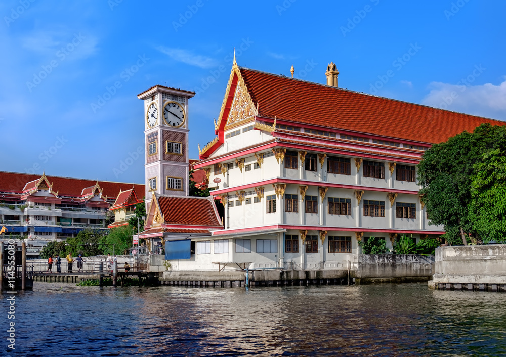 Wat Soi Thong in Bangkok, Thailand. The temple is on the banks of the Chao Phraya River in Bang Sue district in northern Bangkok along the regular route of the Chao Phraya river boats.