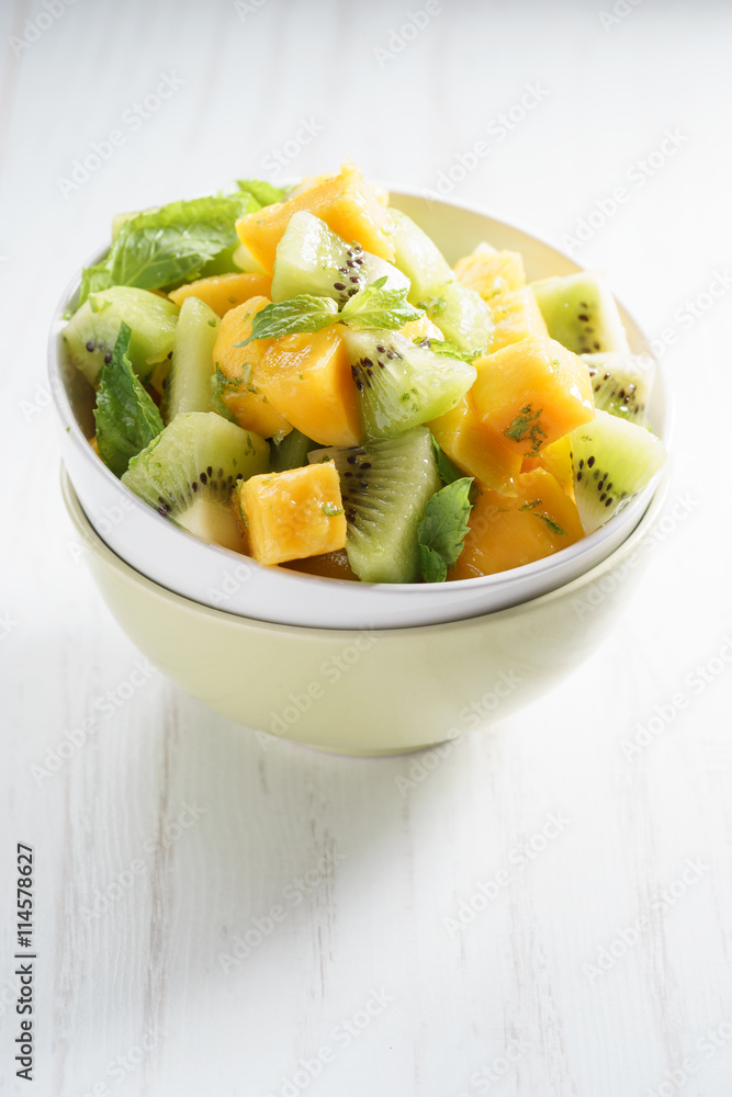 mango and kiwi fruit salad mango and kiwi fruit salad
