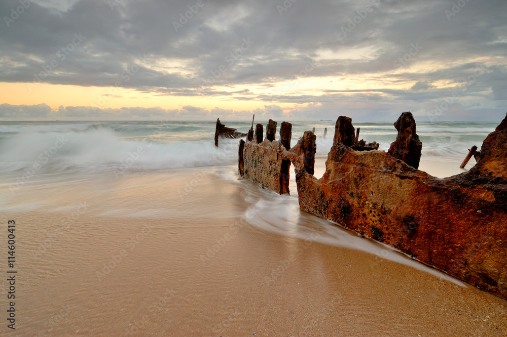 Australia Landscape : Dicky Wreck of Sunshine Coast
