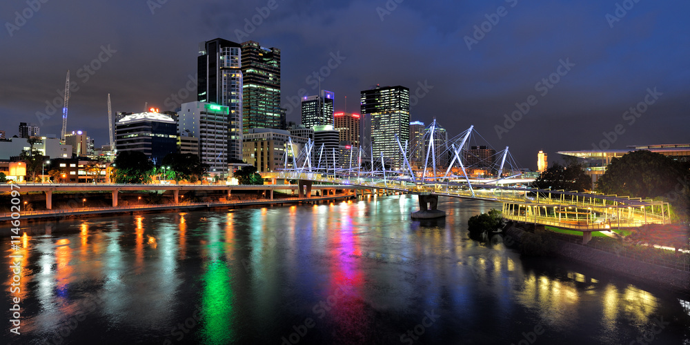 Australia Landscape : Kurilpa Bridge of Brisbane