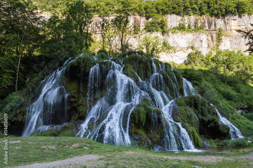 Cascade des tufs de Baume-les-messieurs