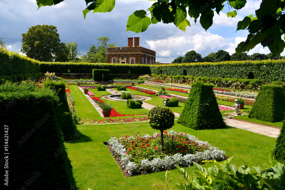 Φωτογραφία Hampton Court Palace