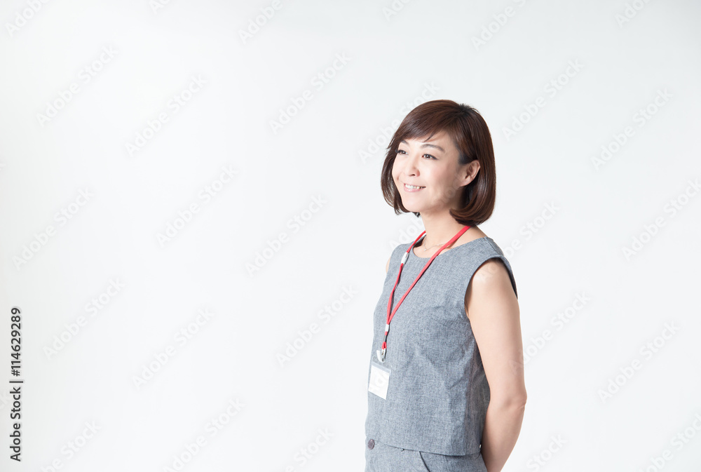 OLポートレート・白バック