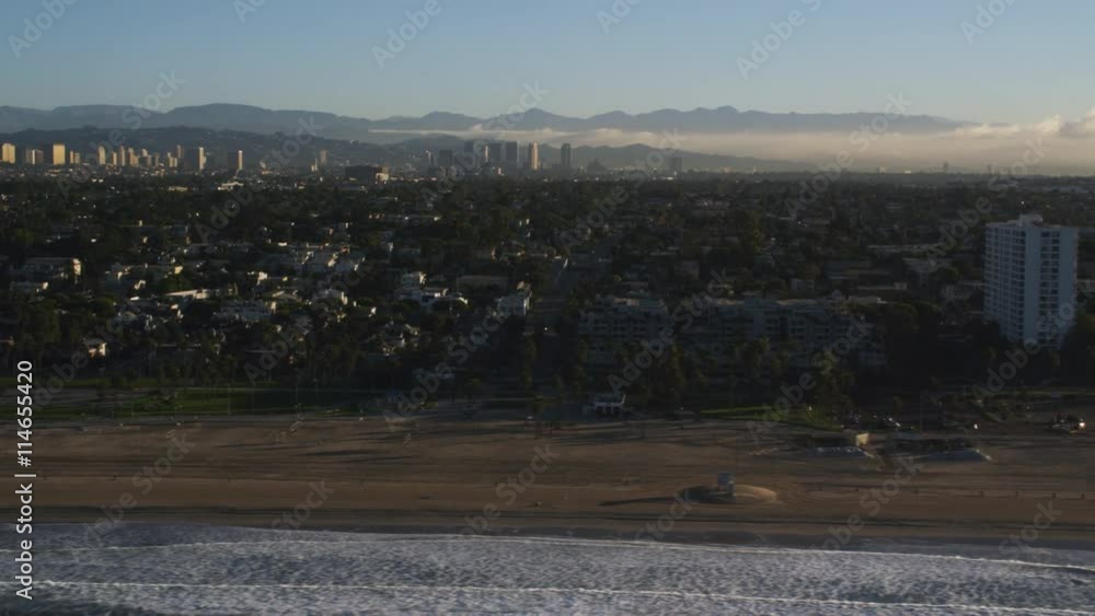 Beachfront south of Santa Monica, smog in distance. Shot in 2010. Beachfront south of Santa Monica, smog in distance. Shot in 2010.