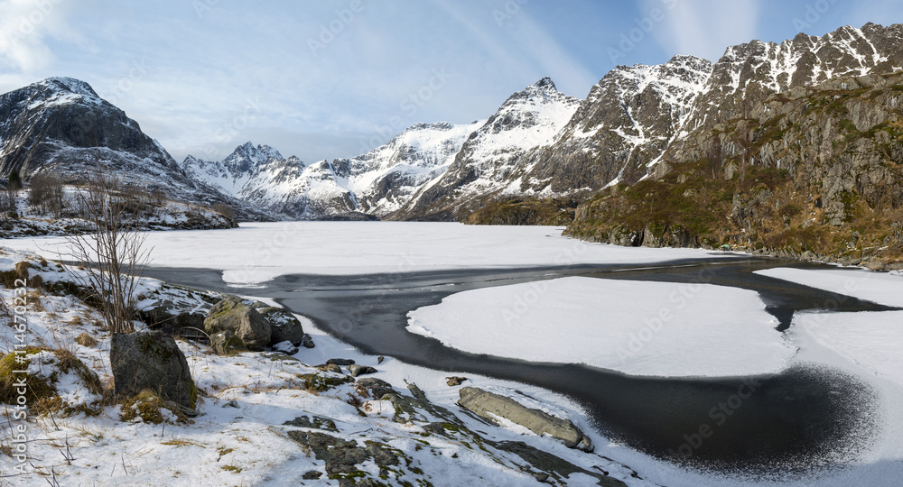 Fototapeta premium Winter landscape on Lofoten Islands,