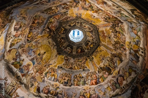 inside cattedrale di Santa Maria del Fiore in Florence