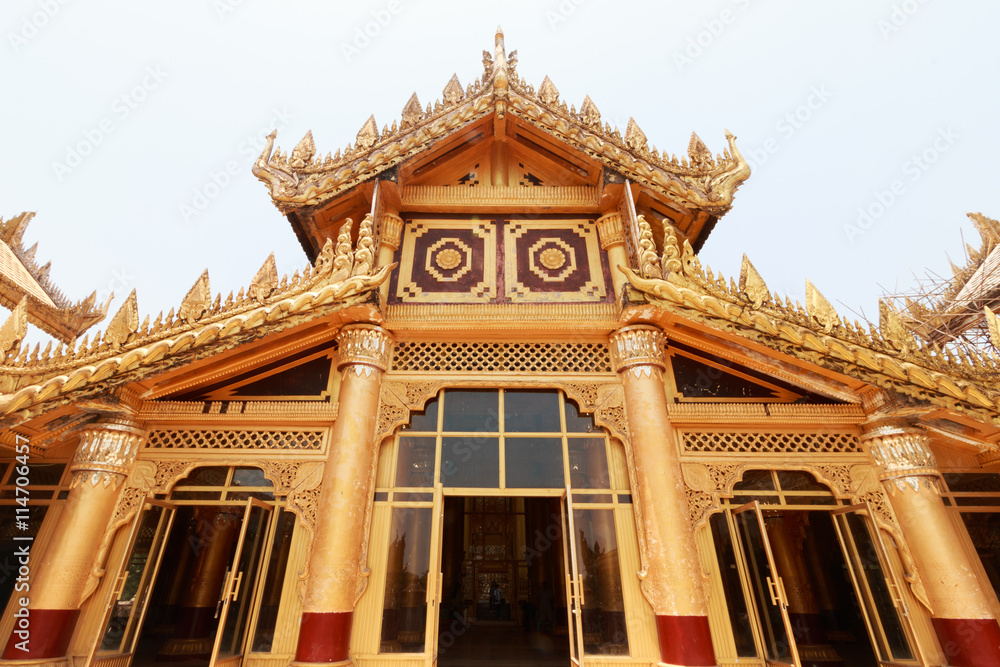 Fototapeta premium BAGO, MYANMAR - APRIL 26: The palace of the king in Myanmar in the past. Kambawzathardi golden palace. Kambodza Thadi Palace, Kanbawzathadi Palace in Bago, Myanmar 26 April 2016.