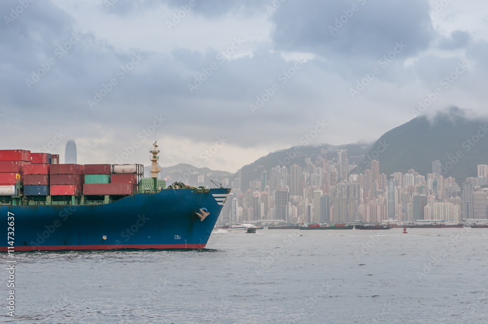 Fototapeta premium container ship arriving port of Hong Kong