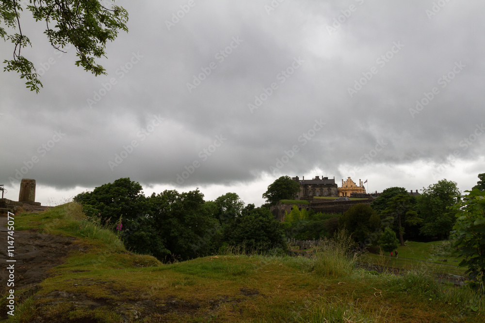 Obraz premium Stirling Castle viewed from surrounding cliffs