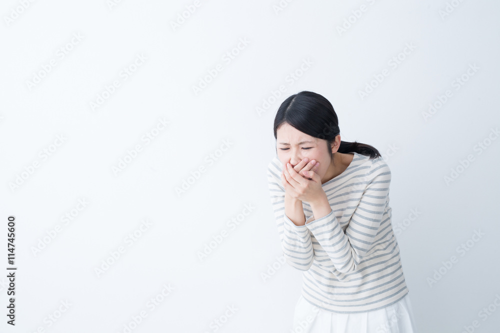 嘔吐 女性 嘔吐 女性