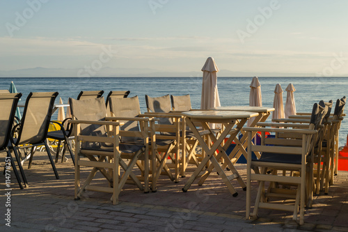 a table in a restaurant on the beach © caocao191