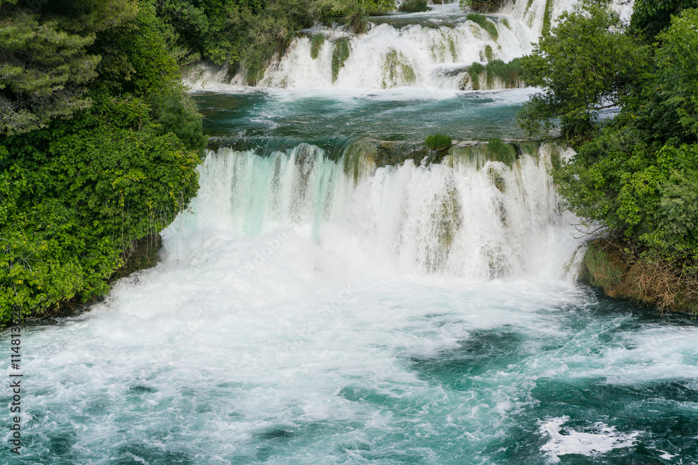 Fototapeta premium Wodospady w Parku Narodowym Krka