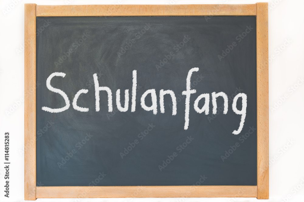 ein Text zur Einschulung steht auf einer Tafel ein Text zur Einschulung steht auf einer Tafel