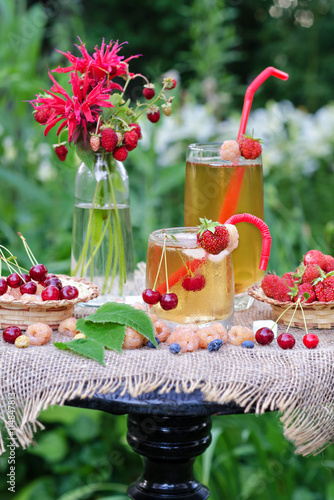 Cold tea with bergamot and berries