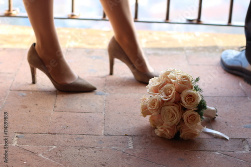 Bouquet di rose sposa matrimonio photo