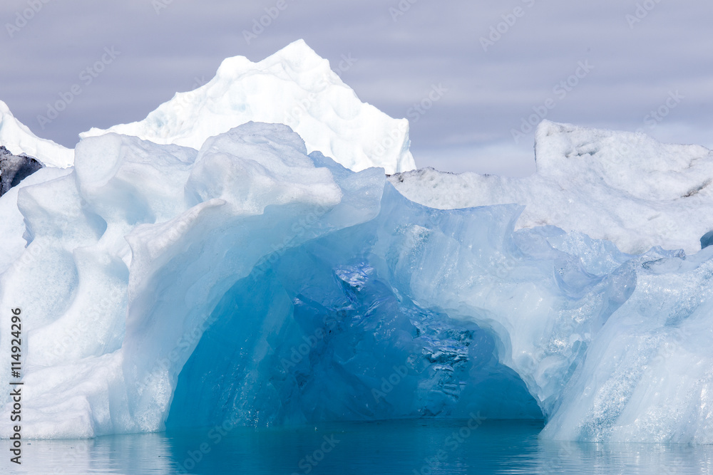 Iceberg Jokulsarlon lagoon