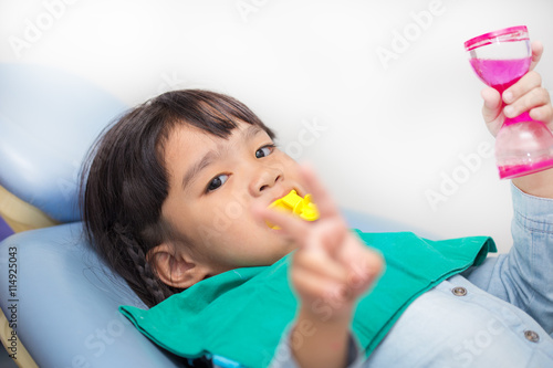 Foto The Fluoride coating in children